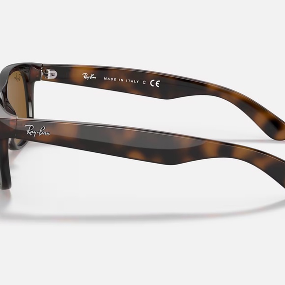 Ray-Ban New Wayfarer Classic sunglasses (RB2132 710 55-18) - Picture 9 of 12